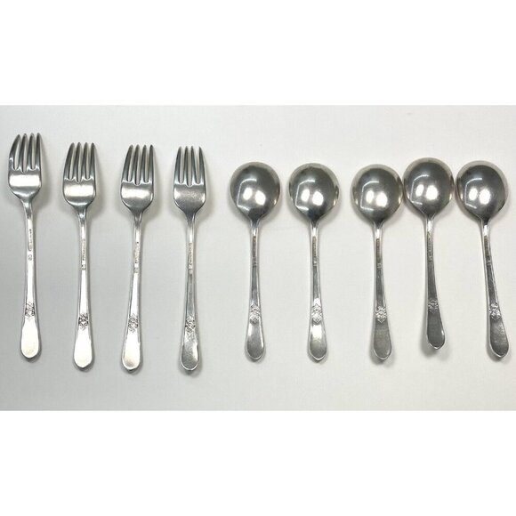 17pc Wm Rogers IS Silverplate MEMORY HIAWATHA Flatware Knives Forks Spoons FLAWS - Picture 6 of 7